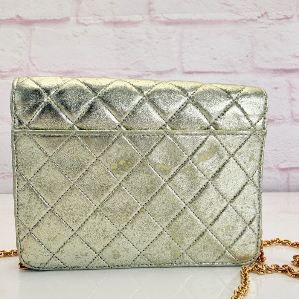 Chanel Vintage Metallic Quilted Mini Lambskin Flap Bag - Picture 3 of 15